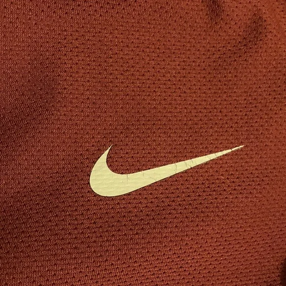 Nike Dri-Fit shirt - Picture 2 of 7